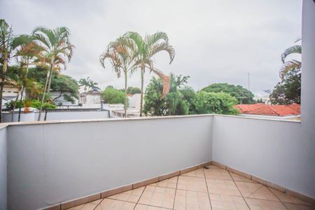 Casa à venda com 500m², 4 quartos e 5 vagasVaranda Suíte 3