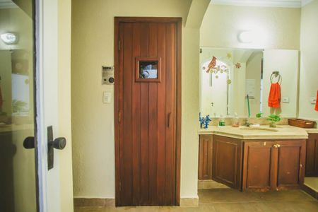 Casa à venda com 500m², 4 quartos e 5 vagasQuintal - Sauna