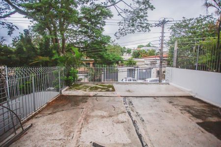 Casa à venda com 500m², 4 quartos e 5 vagasVista  Varanda Suíte 2