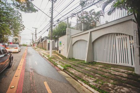 Casa à venda com 500m², 4 quartos e 5 vagasFachada