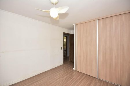 Casa à venda com 300m², 4 quartos e 5 vagas Casa à venda com 300m², 4 quartos e 5 vagasQuarto 3