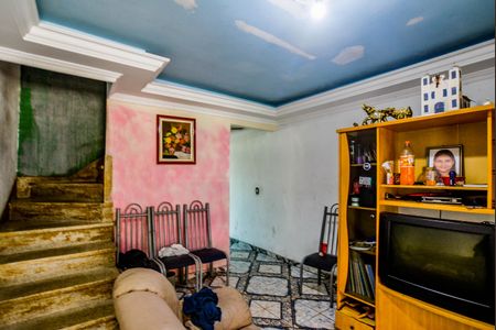 Casa para alugar com 200m², 3 quartos e 2 vagas Casa para alugar com 200m², 3 quartos e 2 vagasSala