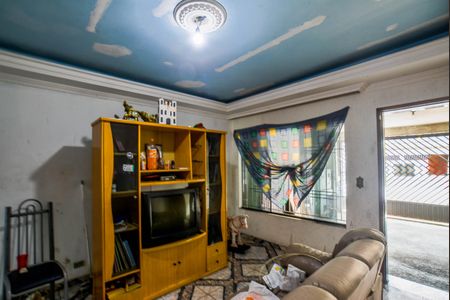 Casa para alugar com 200m², 3 quartos e 2 vagas Casa para alugar com 200m², 3 quartos e 2 vagasSala