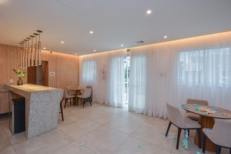 Apartamento à venda com 34m², 2 quartos e 1 vagaÁrea comum