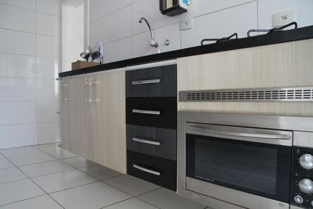 Apartamento à venda com 63m², 2 quartos e 1 vagaCozinha 