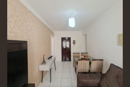 Apartamento à venda com 63m², 2 quartos e 1 vaga Apartamento à venda com 63m², 2 quartos e 1 vagaSala