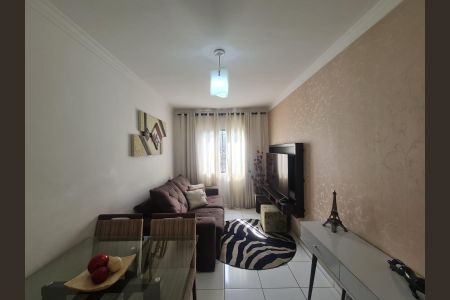 Apartamento à venda com 63m², 2 quartos e 1 vaga Apartamento à venda com 63m², 2 quartos e 1 vagaSala