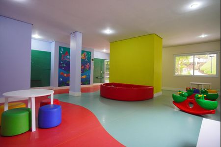 Apartamento à venda com 64m², 2 quartos e 2 vagasÁrea comum - Brinquedoteca