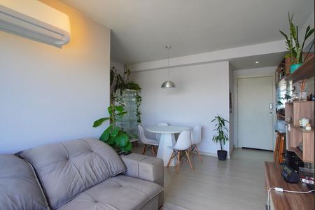 Apartamento à venda com 64m², 2 quartos e 2 vagasSala