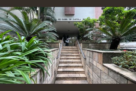 Apartamento à venda com 60m², 1 quarto e 1 vaga Apartamento à venda com 60m², 1 quarto e 1 vagaEntrada