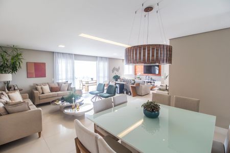 Apartamento à venda com 202m², 3 quartos e 4 vagasSala de Jantar