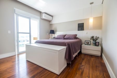 Apartamento à venda com 202m², 3 quartos e 4 vagasSuíte 1