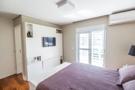 Apartamento à venda com 202m², 3 quartos e 4 vagasSuíte 1