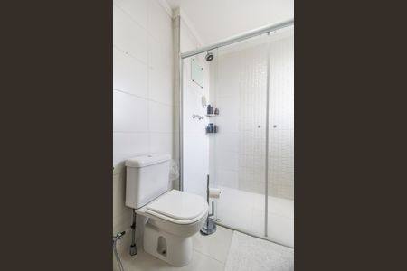 Apartamento à venda com 202m², 3 quartos e 4 vagasBanheiro da Suíte 1