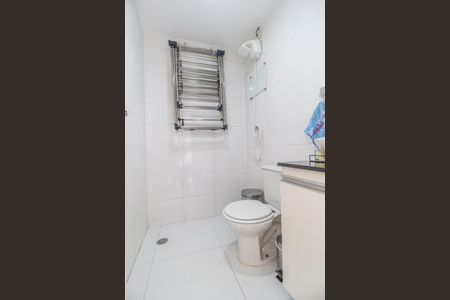 Apartamento à venda com 202m², 3 quartos e 4 vagasBanheiro de serviço