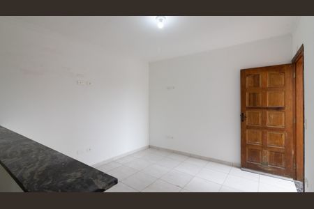Casa para alugar com 36m², 1 quarto e sem vaga Casa para alugar com 36m², 1 quarto e sem vagaSala