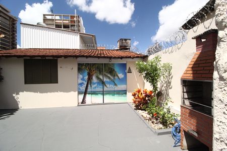 Casa para alugar com 290m², 4 quartos e 2 vagasQuintal