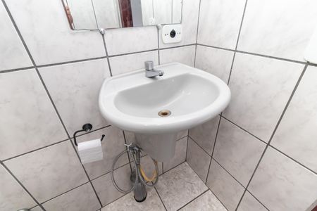 Casa à venda com 263m², 3 quartos e 2 vagasBanheiro da Suíte 2