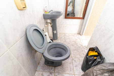 Casa à venda com 263m², 3 quartos e 2 vagasBanheiro de serviço