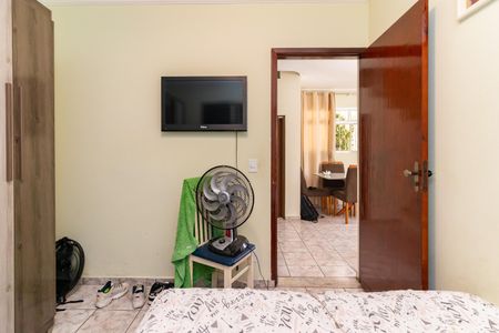 Casa à venda com 263m², 3 quartos e 2 vagasQuarto 