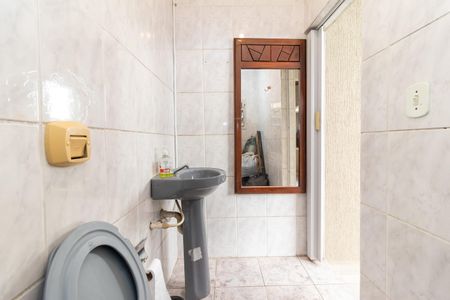 Casa à venda com 263m², 3 quartos e 2 vagasBanheiro de serviço