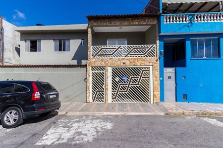 Casa à venda com 263m², 3 quartos e 2 vagasFachada e placa