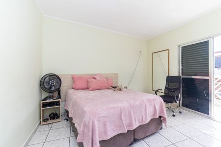 Casa à venda com 263m², 3 quartos e 2 vagasSuíte 1