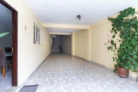 Casa à venda com 263m², 3 quartos e 2 vagasGaragem