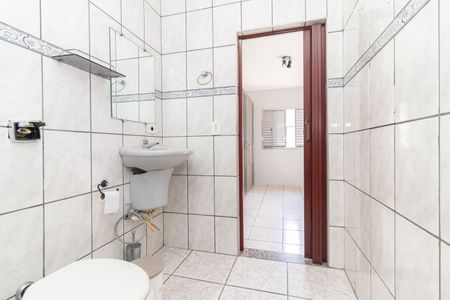 Casa à venda com 263m², 3 quartos e 2 vagasBanheiro da Suíte 2