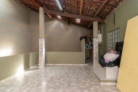 Casa à venda com 263m², 3 quartos e 2 vagasÁrea Externa