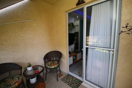 Apartamento à venda com 48m², 2 quartos e 1 vagaVaranda