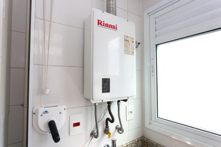 Apartamento para alugar com 80m², 2 quartos e 1 vagaÁrea de Serviço - Aquecedor a Gás