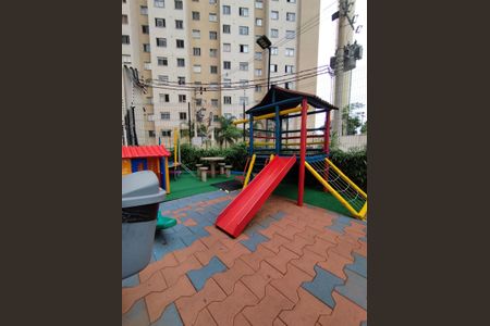 Apartamento à venda com 32m², 2 quartos e sem vagaÁrea comum - Playground