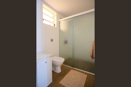 Casa à venda com 255m², 4 quartos e 2 vagasBanheiro Social