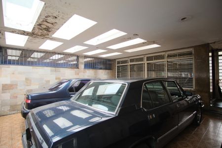 Casa à venda com 255m², 4 quartos e 2 vagasGaragem