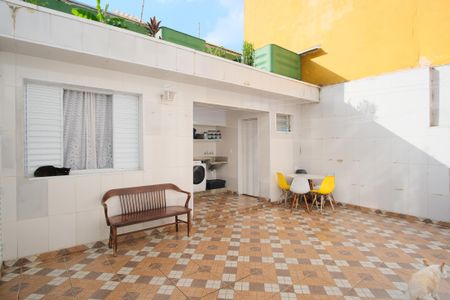 Casa à venda com 255m², 4 quartos e 2 vagasQuintal