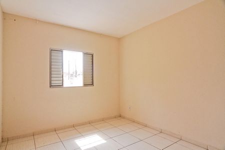 Casa para alugar com 80m², 1 quarto e 1 vagaQuarto