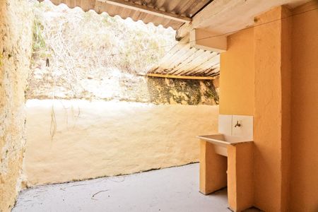 Casa para alugar com 80m², 1 quarto e 1 vagaÁrea de Serviço