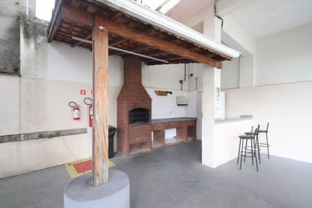 Apartamento para alugar com 72m², 2 quartos e 1 vaga Apartamento para alugar com 72m², 2 quartos e 1 vagaÁrea comum - Churrasqueira