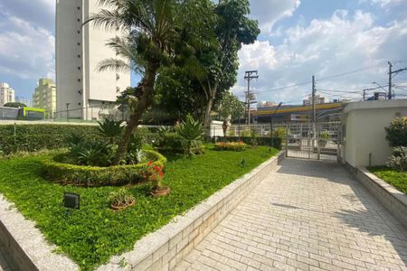 Apartamento para alugar com 72m², 2 quartos e 1 vaga Apartamento para alugar com 72m², 2 quartos e 1 vagaÁrea comum - Pátio