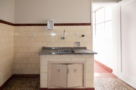 Apartamento à venda com 96m², 2 quartos e sem vagaCozinha