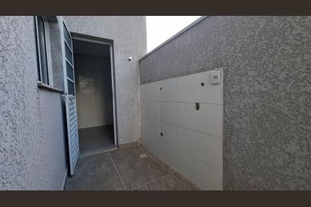 Apartamento à venda com 60m², 2 quartos e 1 vagaÁrea de Serviço
