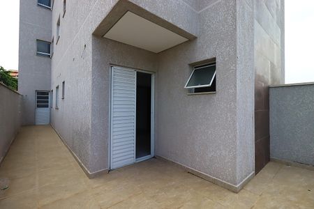 Apartamento à venda com 67m², 2 quartos e 1 vagaQuintal