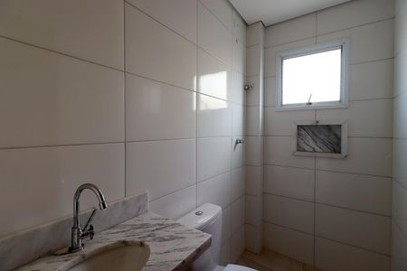 Apartamento à venda com 67m², 2 quartos e 1 vagaBanheiro Social
