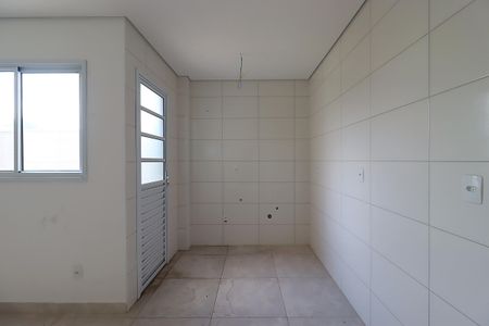 Apartamento à venda com 67m², 2 quartos e 1 vagaCozinha