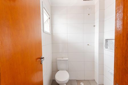 Apartamento à venda com 106m², 2 quartos e 1 vaga Apartamento à venda com 106m², 2 quartos e 1 vagaBanheiro