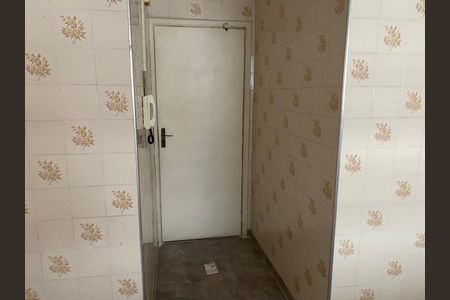 Apartamento à venda com 101m², 2 quartos e 1 vaga