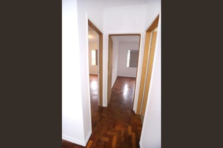 Apartamento à venda com 77m², 2 quartos e 1 vaga