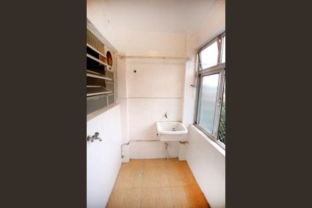 Apartamento à venda com 77m², 2 quartos e 1 vaga