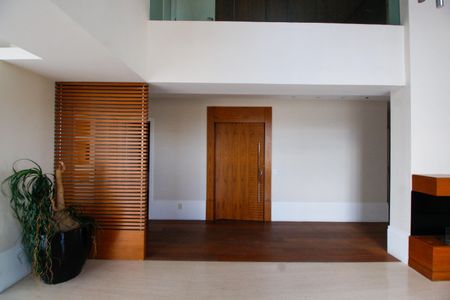 Apartamento à venda com 515m², 5 quartos e 7 vagasSala